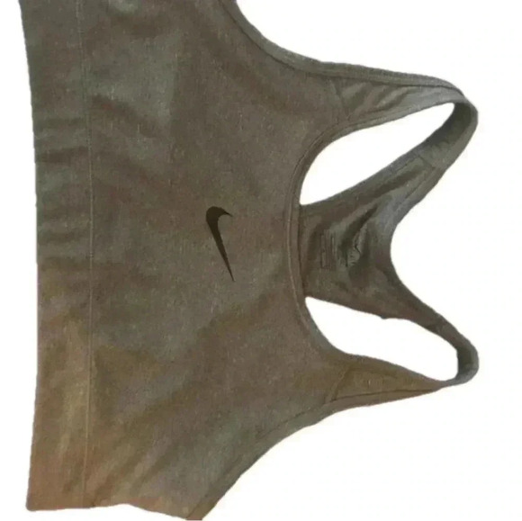NIKE DRI FIT SPORTS BRA SIZE MEDIUM - Picture 1 of 5